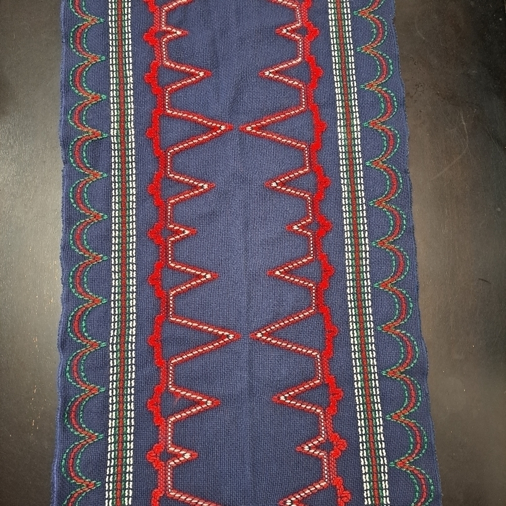 Holiday Table Runner  Size 21.5"×65"